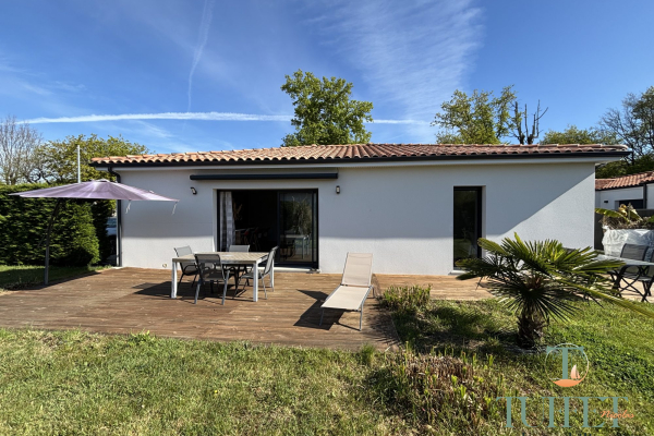Maison de luxe à vendre à Breuillet, 450 000 €, Photo 1