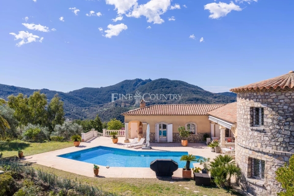 Maison de luxe à vendre à Les Adrets de l'Esterel, 1 895 000 €, Photo 2