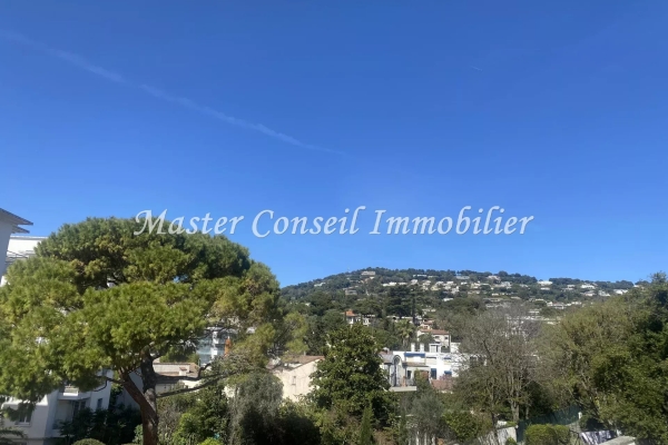 Appartement de luxe à vendre à Cannes, 175 000 €, Photo 2