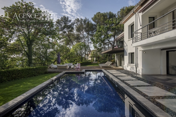 Maison de luxe à vendre à Aix-en-Provence, 1 690 000 €, Photo 3