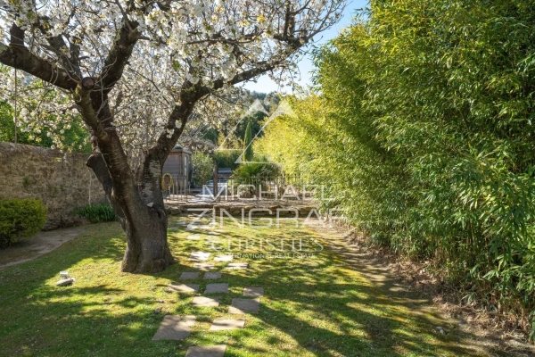 Luxury House for sale in Alleins, 1 325 000 €, Photo 4