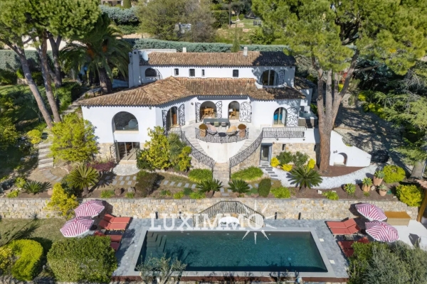 Luxury House for sale in Mougins, 2 600 000 €, Photo 1