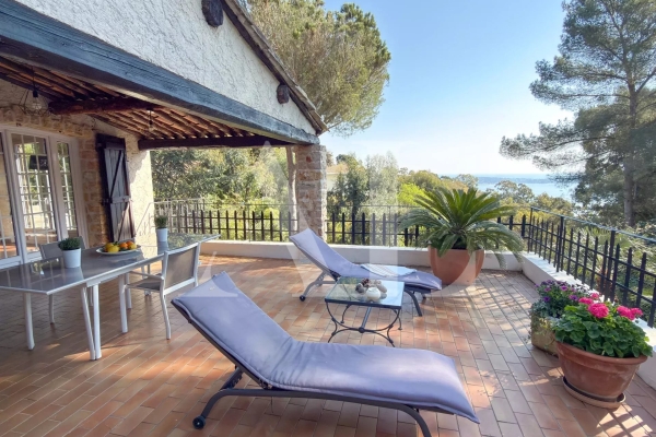 Maison de luxe à vendre à Cannes, 2 200 000 €, Photo 4