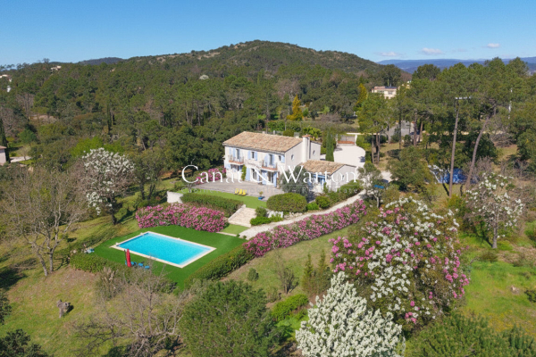 Maison de luxe à vendre à Le Muy, 1 750 000 €, Photo 1