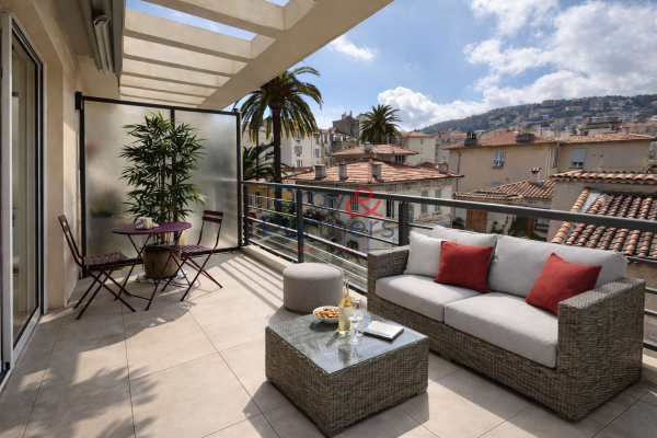 Luxury Apartment for sale in Nice, 409 000 €, Photo 1