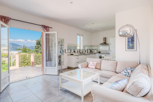 Maison de luxe à vendre à Saint-Tropez, 2 990 000 €, Photo 1