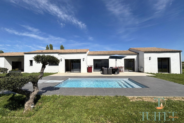 Maison de luxe à vendre à Breuillet, 787 000 €, Photo 1