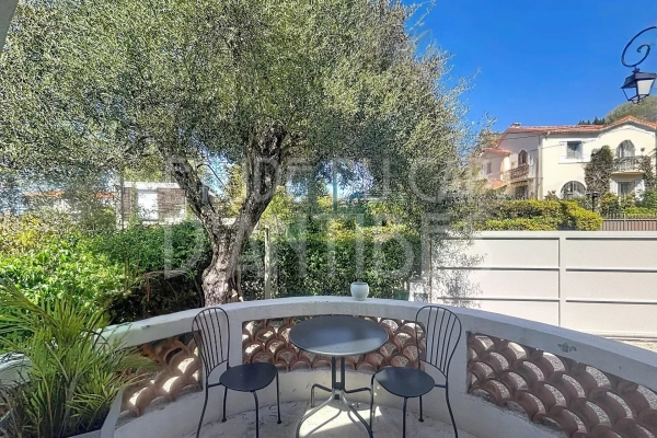 Maison de luxe à vendre à Cap d'Antibes, 1 180 000 €, Photo 1
