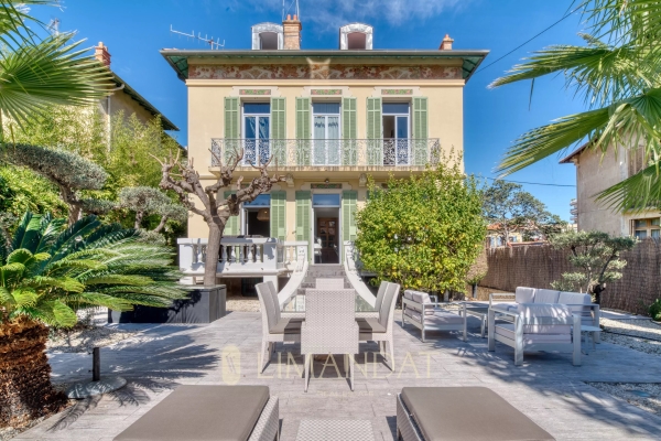 Luxury House for sale in Cannes, 2 240 000 €, Photo 1