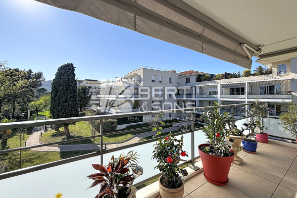 Luxury Apartment for sale in Cannes, 69 140 €, Photo 2