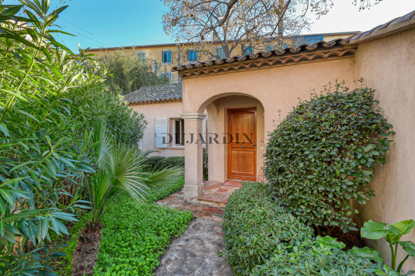 Appartement de luxe à vendre à Saint-Tropez, 2 500 000 €, Photo 3