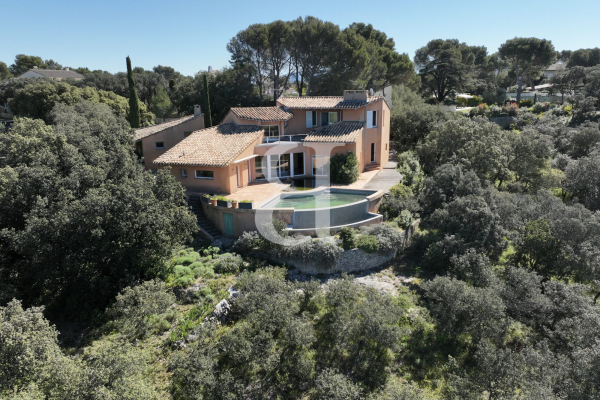 Maison de luxe à vendre à L Isle-sur-La-Sorgue, 680 000 €, Photo 3