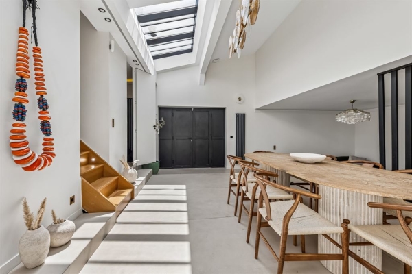 Luxury Apartment for sale in Paris 18Ème, 1 850 000 €, Photo 3