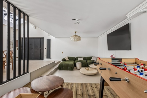 Luxury Apartment for sale in Paris 18Ème, 1 850 000 €, Photo 4