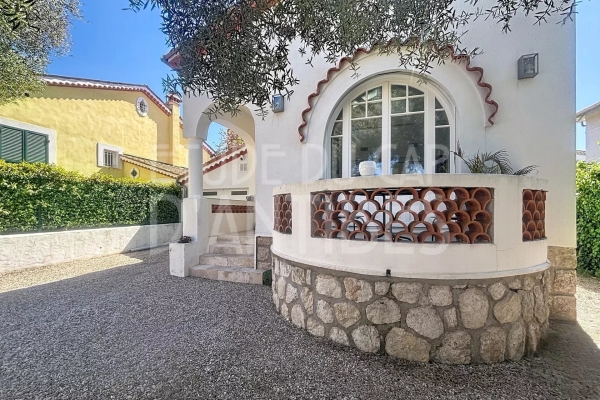 Luxury House for sale in Cap d'Antibes, 1 180 000 €, Photo 4