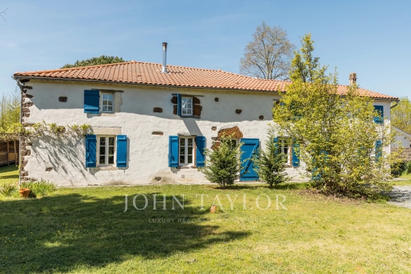 Maison de luxe à vendre à Pissos, 589 500 €, Photo 1