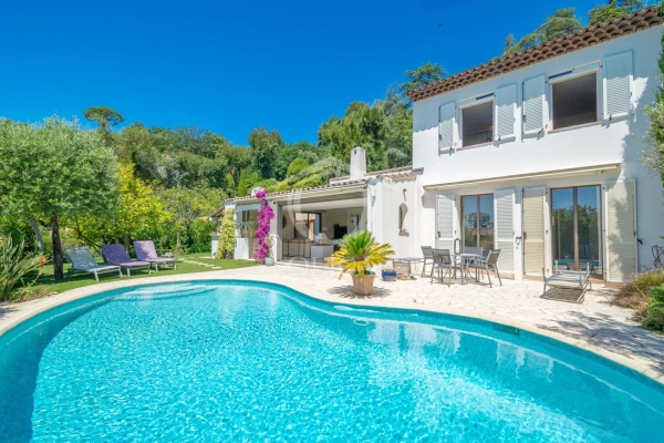 Maison de luxe à vendre à Villeneuve-Loubet, 1 890 000 €, Photo 1