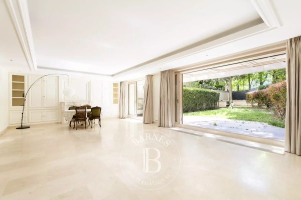 Luxury Apartment for sale in Neuilly-sur-Seine, 3 440 000 €, Photo 2