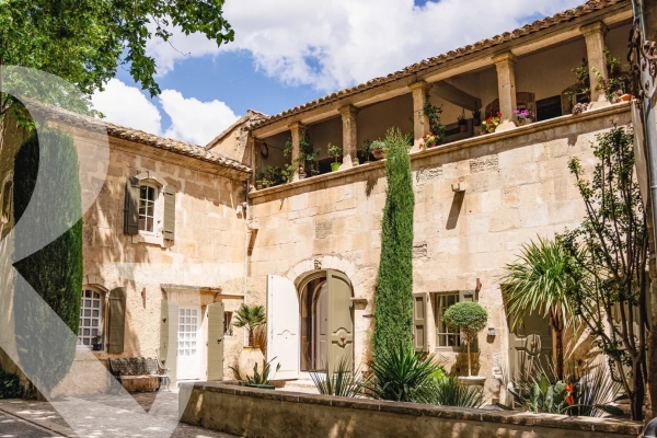 Maison de luxe à vendre à Paradou, 5 900 000 €, Photo 2