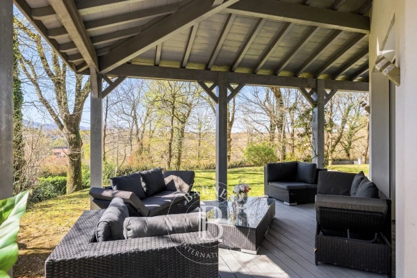 Luxury House for sale in Ascain, 1 099 000 €, Photo 2