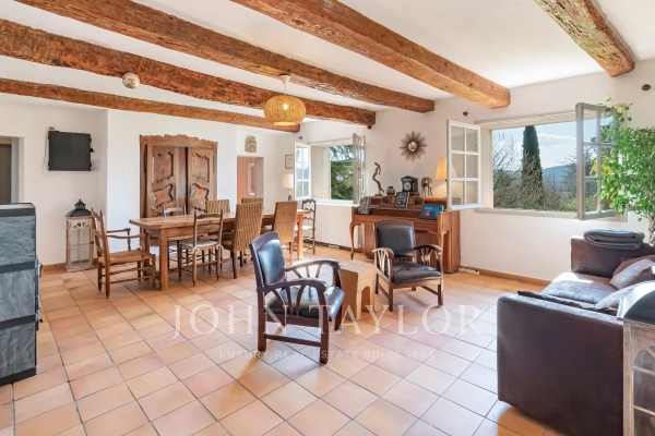 Maison de luxe à vendre à Tourrettes, 1 680 000 €, Photo 3