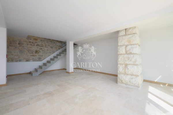 Luxury Apartment for sale in Grasse, 865 000 €, Photo 3