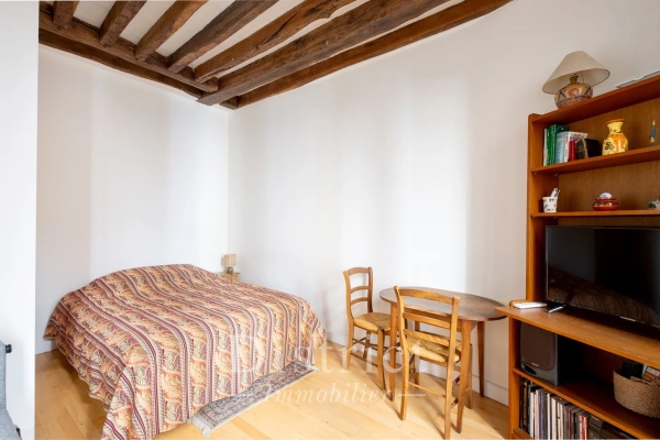 Luxury Apartment for sale in Paris 4Ème, 378 000 €, Photo 5
