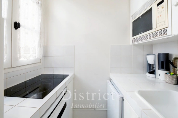 Luxury Apartment for sale in Paris 4Ème, 378 000 €, Photo 7