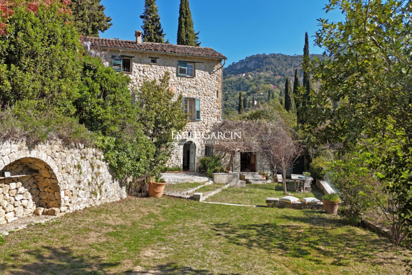 Maison de luxe à vendre à Grasse, 1 750 000 €, Photo 1