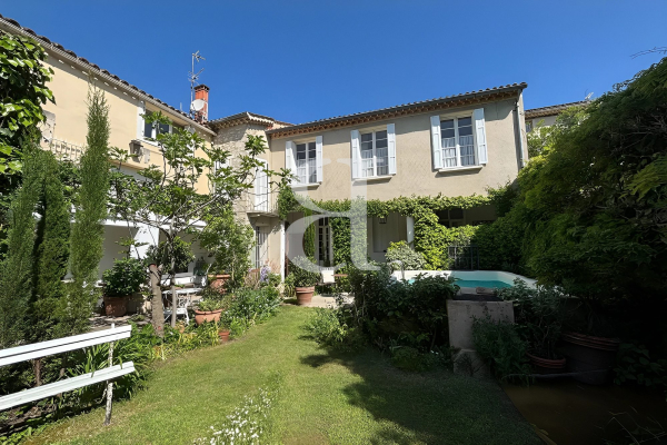 Maison de luxe à vendre à Vaison-la-Romaine, 699 000 €, Photo 1
