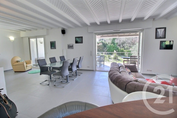 Maison de luxe à vendre à Roquefort-les-Pins, 1 490 000 €, Photo 2