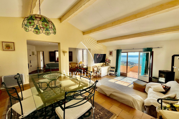 Maison de luxe à vendre à Les Issambres, 1 090 000 €, Photo 3