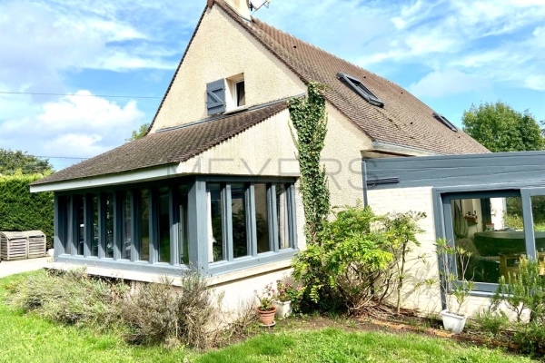 Maison de luxe à vendre à Montfort-l'Amaury, 686 000 €, Photo 3