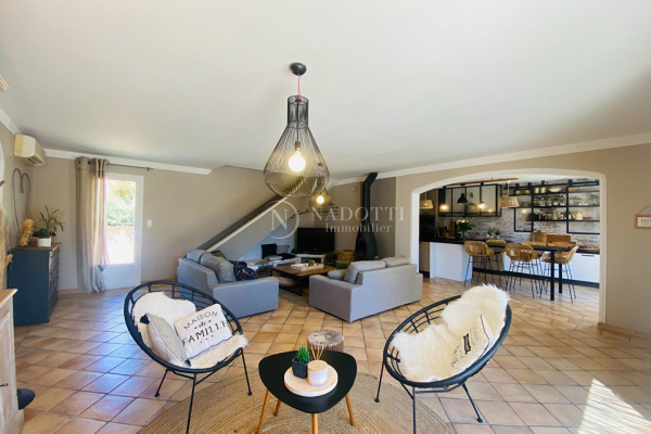 Luxury House for sale in Cheval-Blanc, 649 000 €, Photo 4