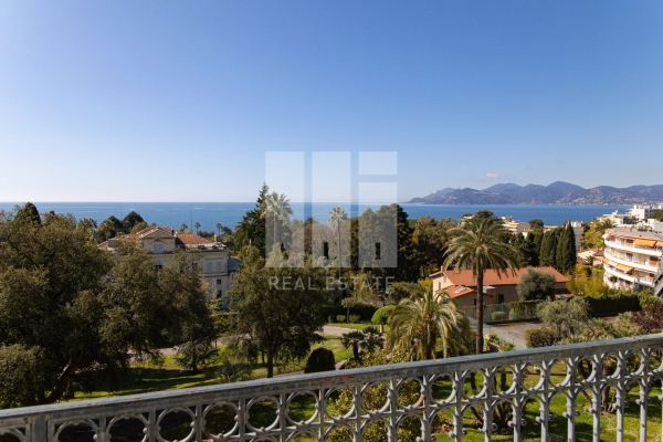 Luxury Apartment for sale in Cannes, 795 000 €, Photo 1