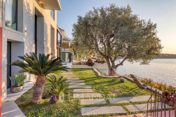 Luxury House for sale in Roquebrune-Cap-Martin, 11 000 000 €, Photo 1