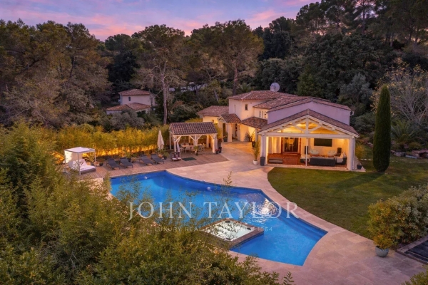 Maison de luxe à vendre à Mougins, 3 650 000 €, Photo 1