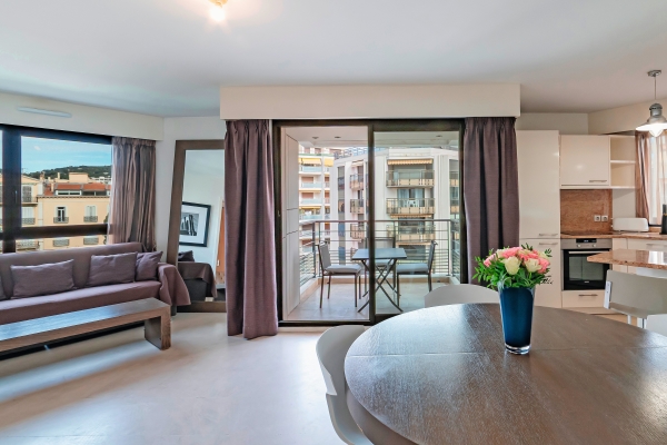 Appartement de luxe à vendre à Cannes, 1 250 000 €, Photo 2