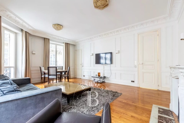 Luxury Apartment for sale in Paris 8ème, 1 595 000 €, Photo 2