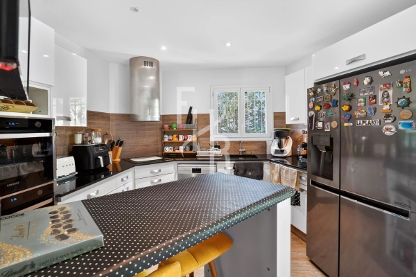 Luxury House for sale in Mougins, 1 350 000 €, Photo 6