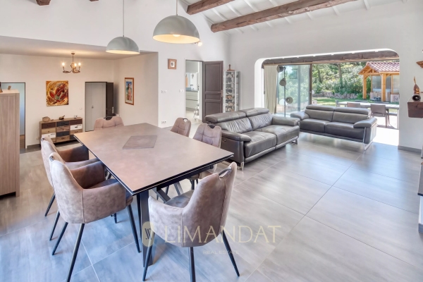 Maison de luxe à vendre à Menton, 1 095 000 €, Photo 6