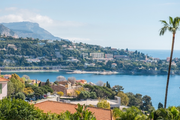 Luxury Apartment for sale in Villefranche-sur-Mer, 975 000 €, Photo 2