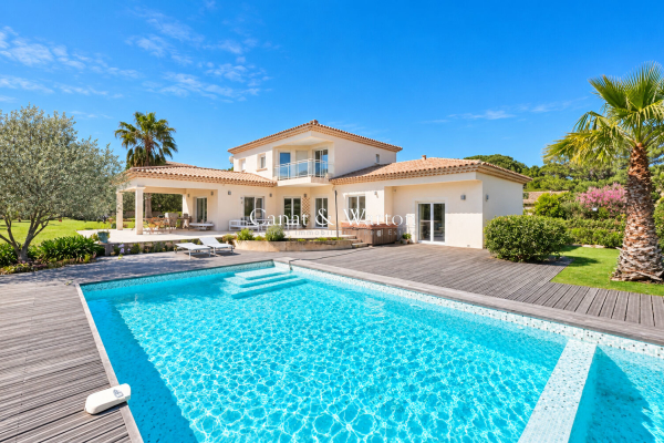 Luxury House for sale in Saint-Raphaël, 1 285 000 €, Photo 1