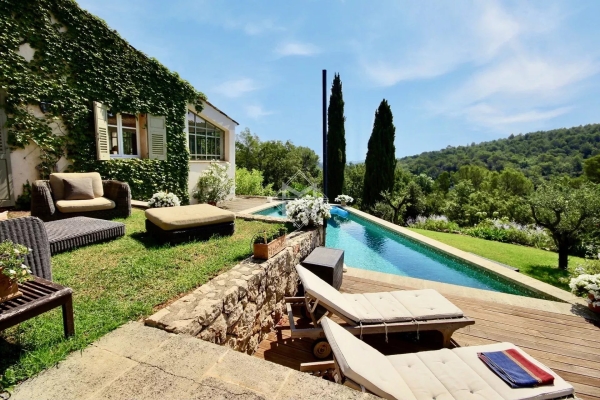 Maison de luxe à vendre à Valbonne, 3 250 000 €, Photo 1