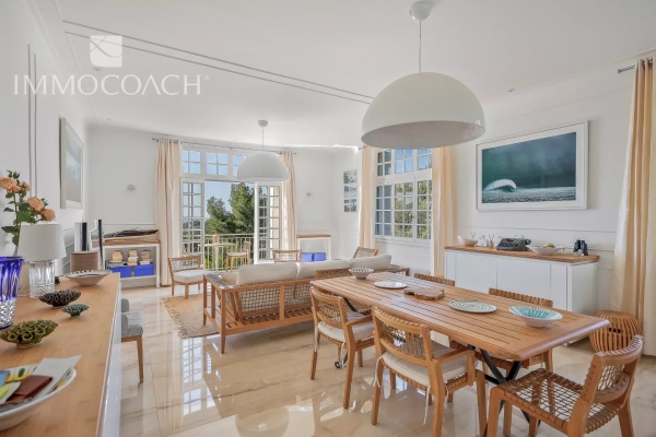 Luxury Apartment for sale in Hyères, 680 000 €, Photo 1