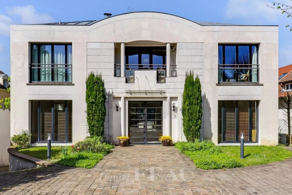 Luxury House for sale in Le Chesnay, 2 950 000 €, Photo 1