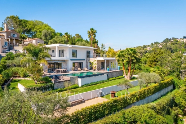 Maison de luxe à louer à Mougins, 14 000 €, Photo 3