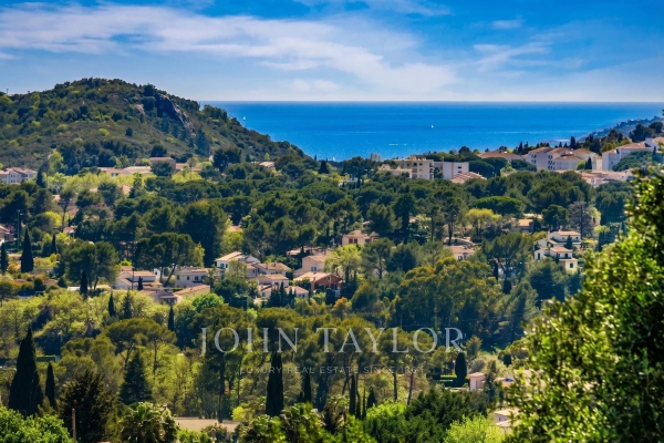 Maison de luxe à louer à Mougins, 14 000 €, Photo 4