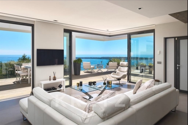 Maison de luxe à louer à Cannes, 30 000 €, Photo 5