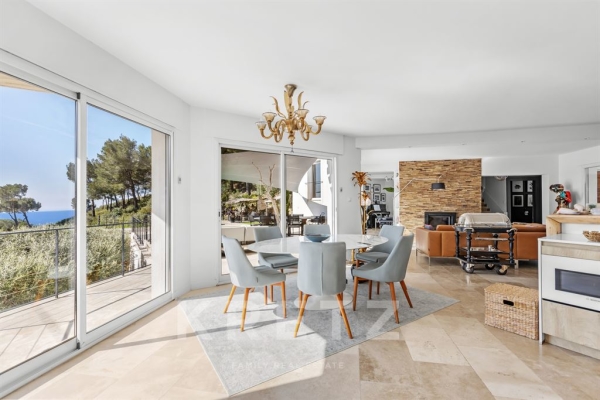 Maison de luxe à vendre à Saint-Cyr-sur-Mer, 2 290 000 €, Photo 5